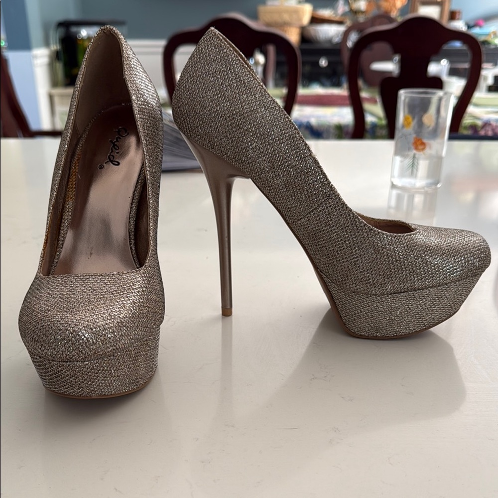 Qupid Silver Glitter Platform Heels